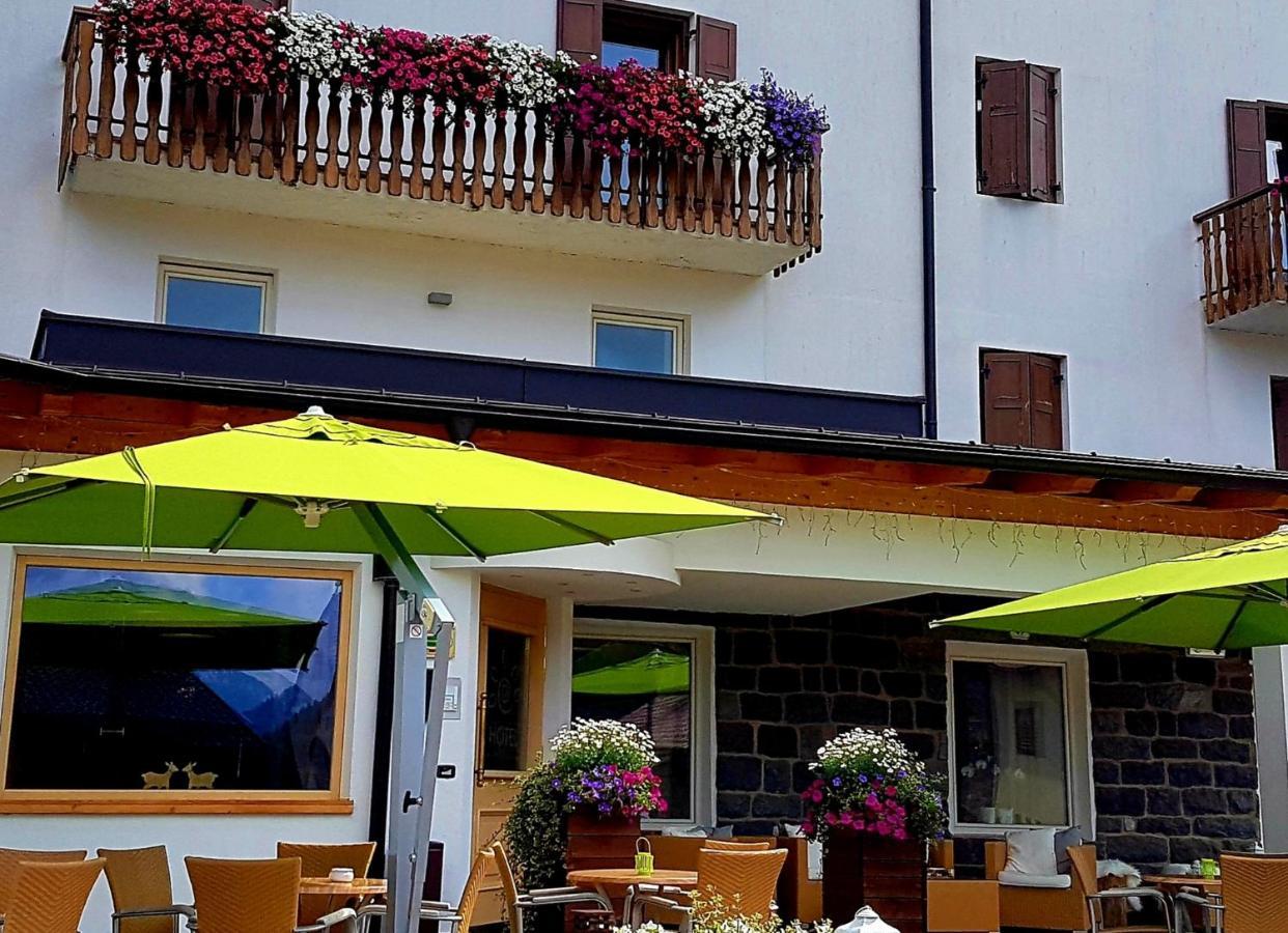 Ciasa Alpina Relax Hotel Moena Buitenkant foto