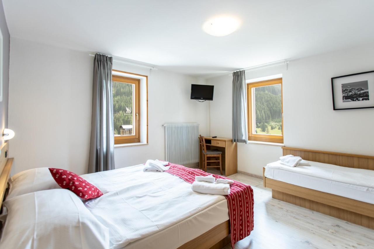 Ciasa Alpina Relax Hotel Moena Buitenkant foto