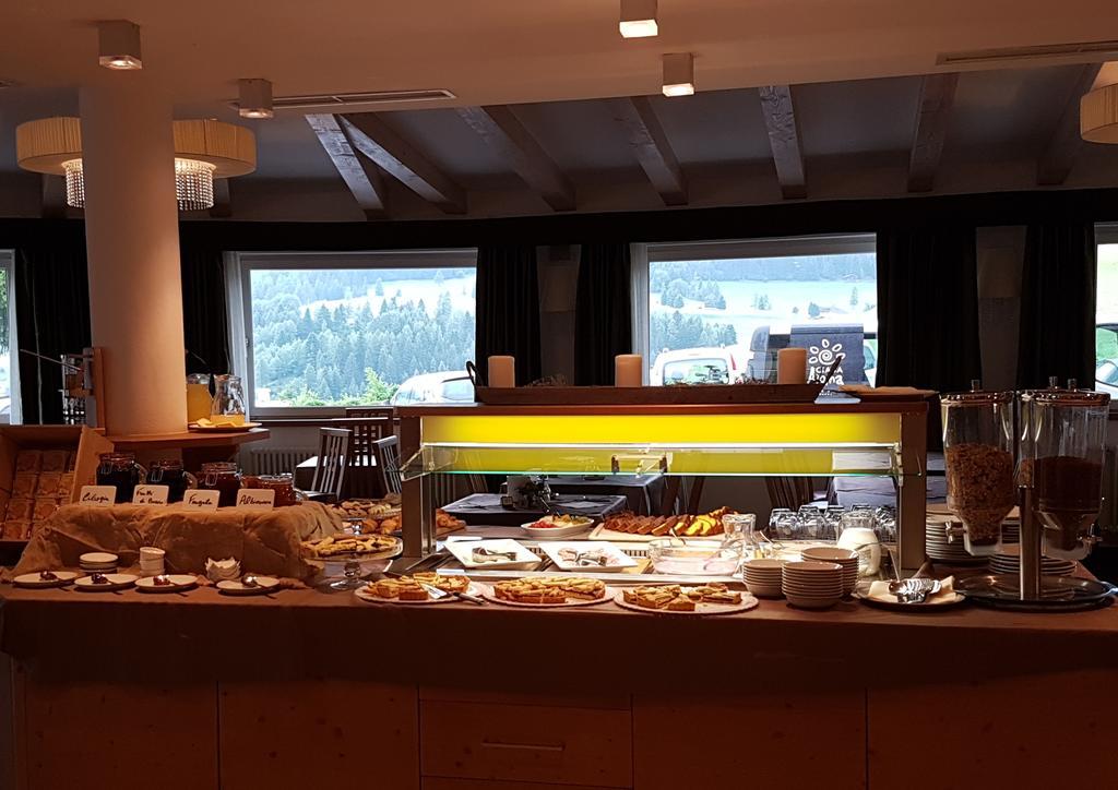Ciasa Alpina Relax Hotel Moena Buitenkant foto